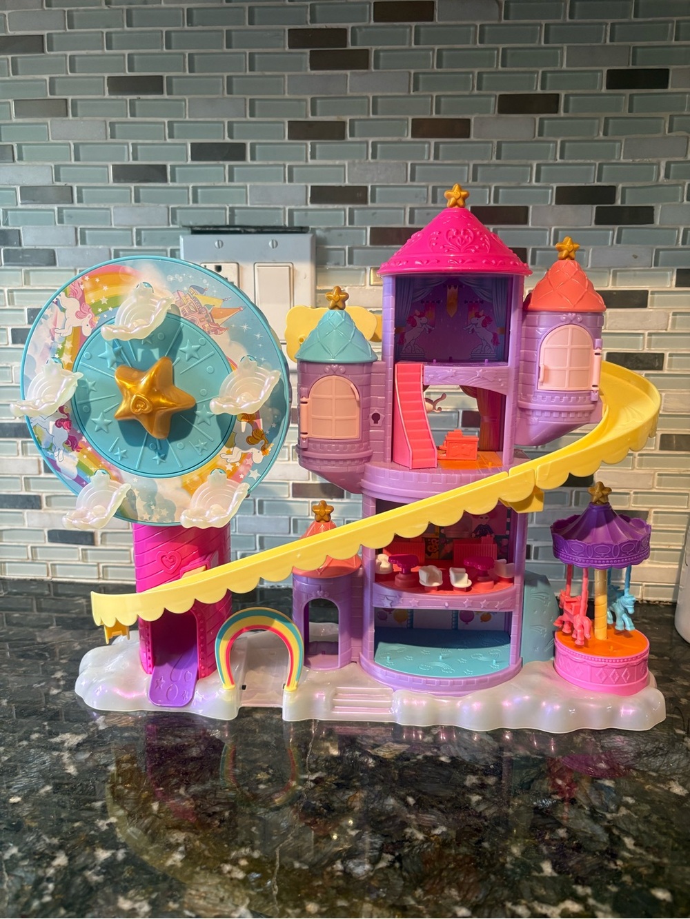 Mattel Polly Pocket Rainbow Funland Carnival/Fair Theme Park Playset